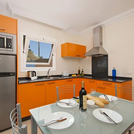 מלון דירות Kn Panoramica 3*