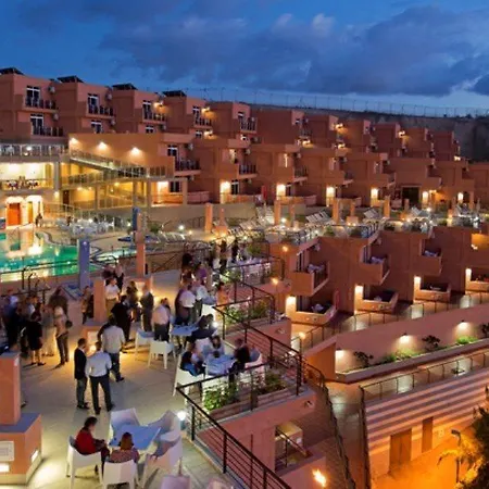 Kn Panoramica Apart Otel 3*