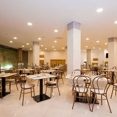 克恩全景公寓式酒店 阿德耶