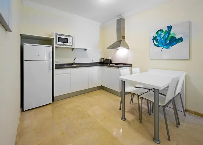 Kn Panoramica Адехе