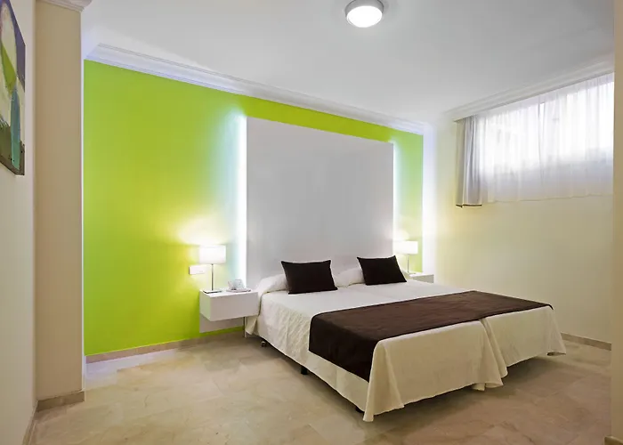 Апарт-отель Kn Panoramica Адехе